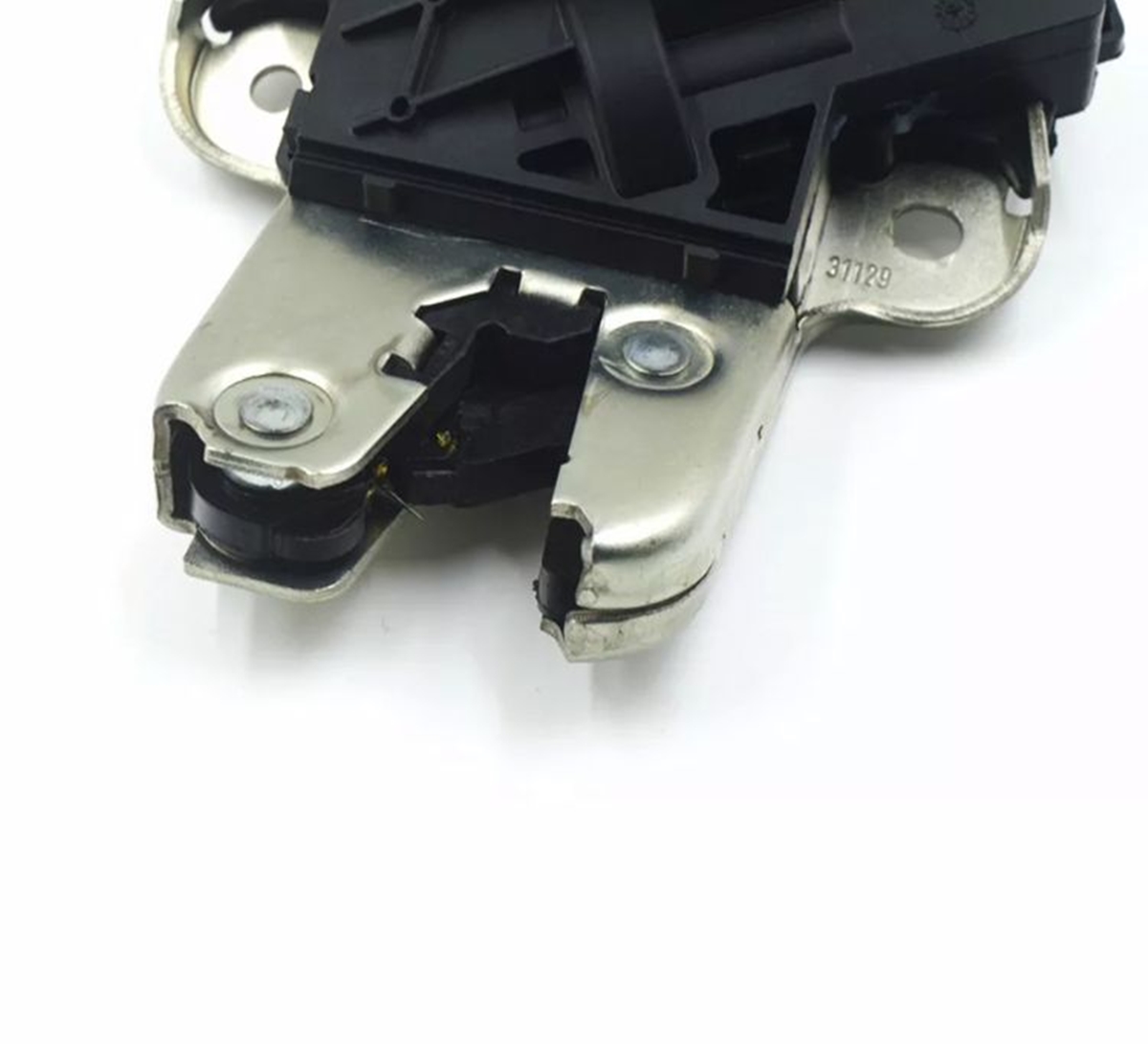 Fechadura Porta Malas Audi Jetta Passat Cc Original - Imagem 4