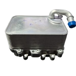 Radiador De Óleo Audi A4 A5 A6 A7 Q5 Q7 Q8 Vw Amarok Touareg